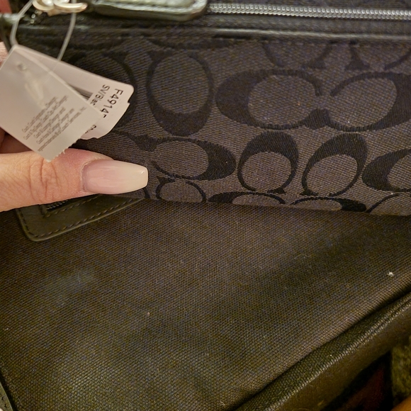 Wallet with Checkbook insert - Picture 2 of 6